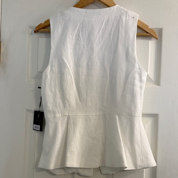 NWT Simply Vera by Vera Wang Modern White Sleeveless Peplum Blouse - Size S - Picture 9 of 9